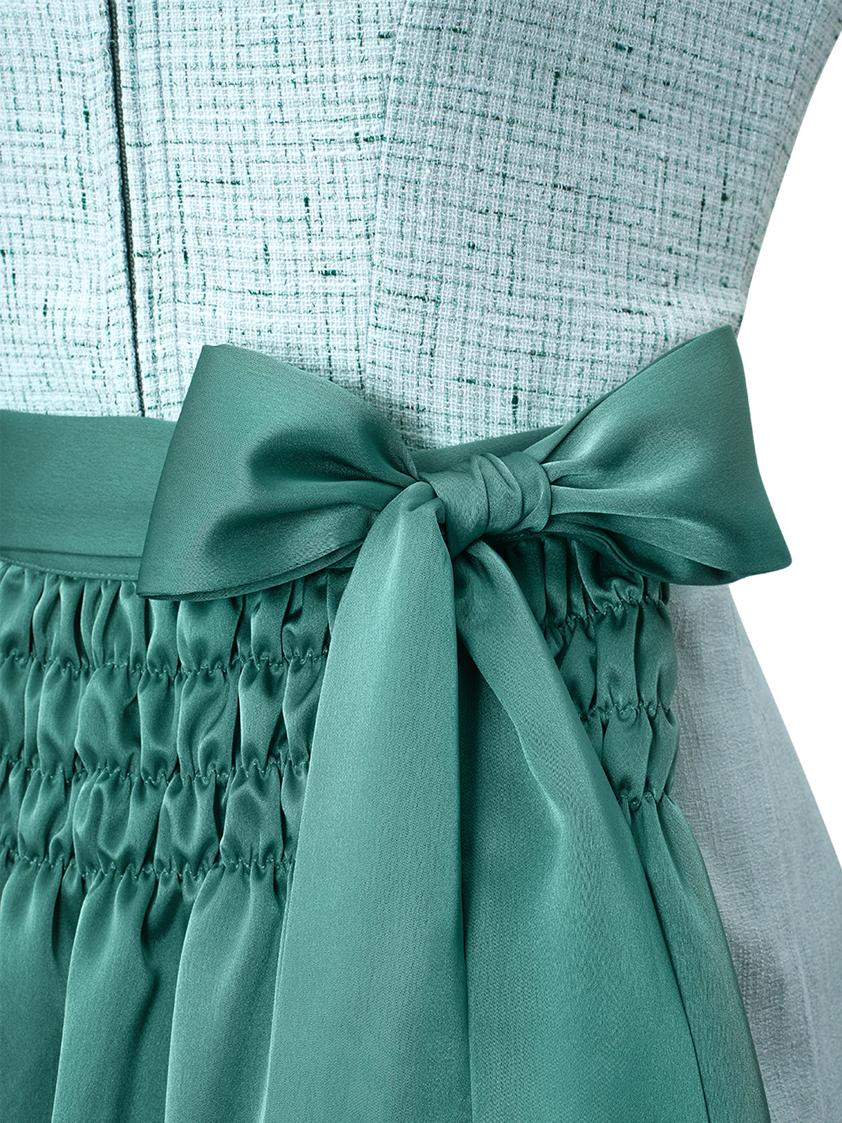 Elsie Dirndl im klassischen Trachtenstil – Grün