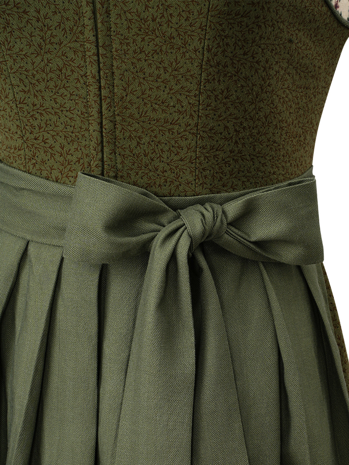 Ella Dirndl im klassischen Trachtenstil – Grün