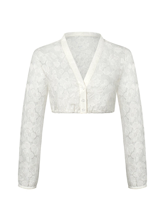 Emma Dirndlbluse im femininen Trachtenlook – Weiß