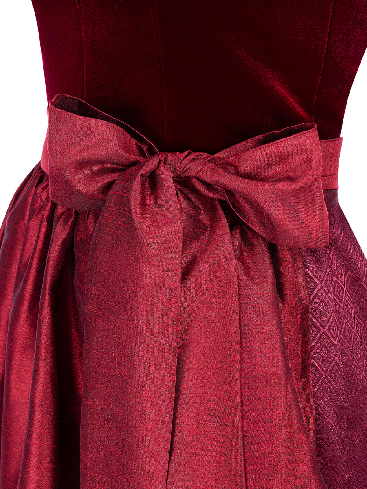 Dirndl Klaudia in Rot mit Gerader Ausschnitt
