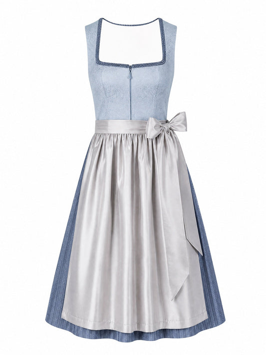 Dirndl Mina in Puderblau mit Silber Schürze - Vorderansicht